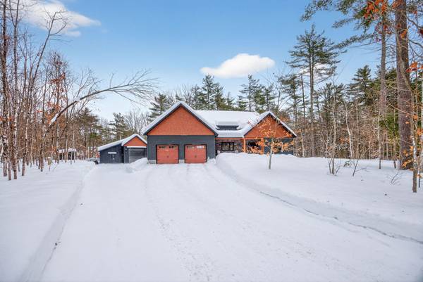 1107 Xavier ST, Gravenhurst, ON P0E 1G0