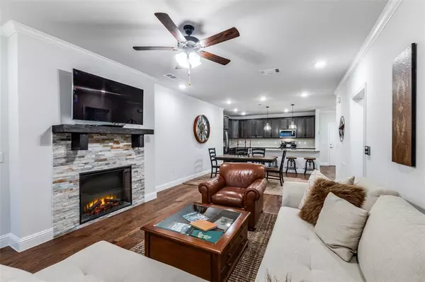 Allen, TX 75013,651 N Watters Road #3402