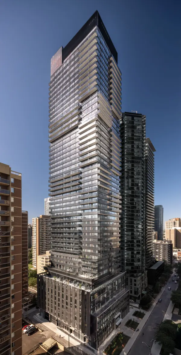 55 Charles ST E #1011, Toronto C08, ON M4Y 0J1