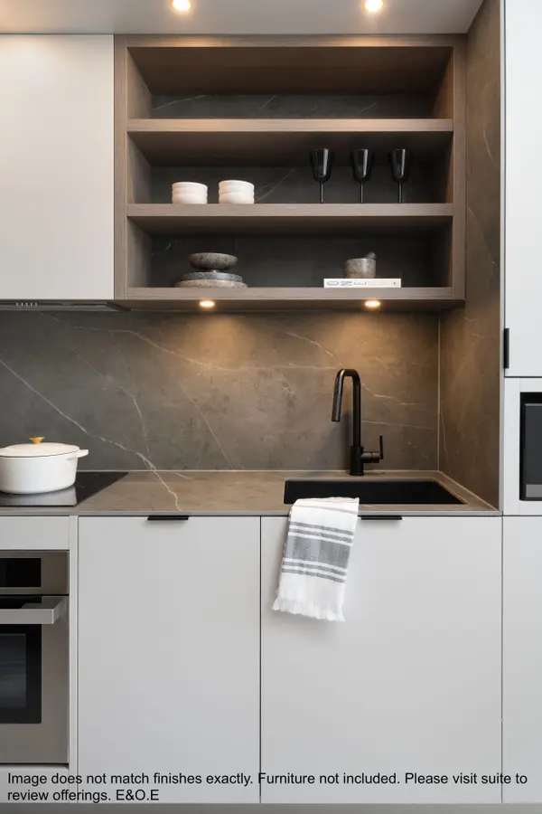 55 Charles ST E #4605, Toronto C08, ON M4Y 0J1