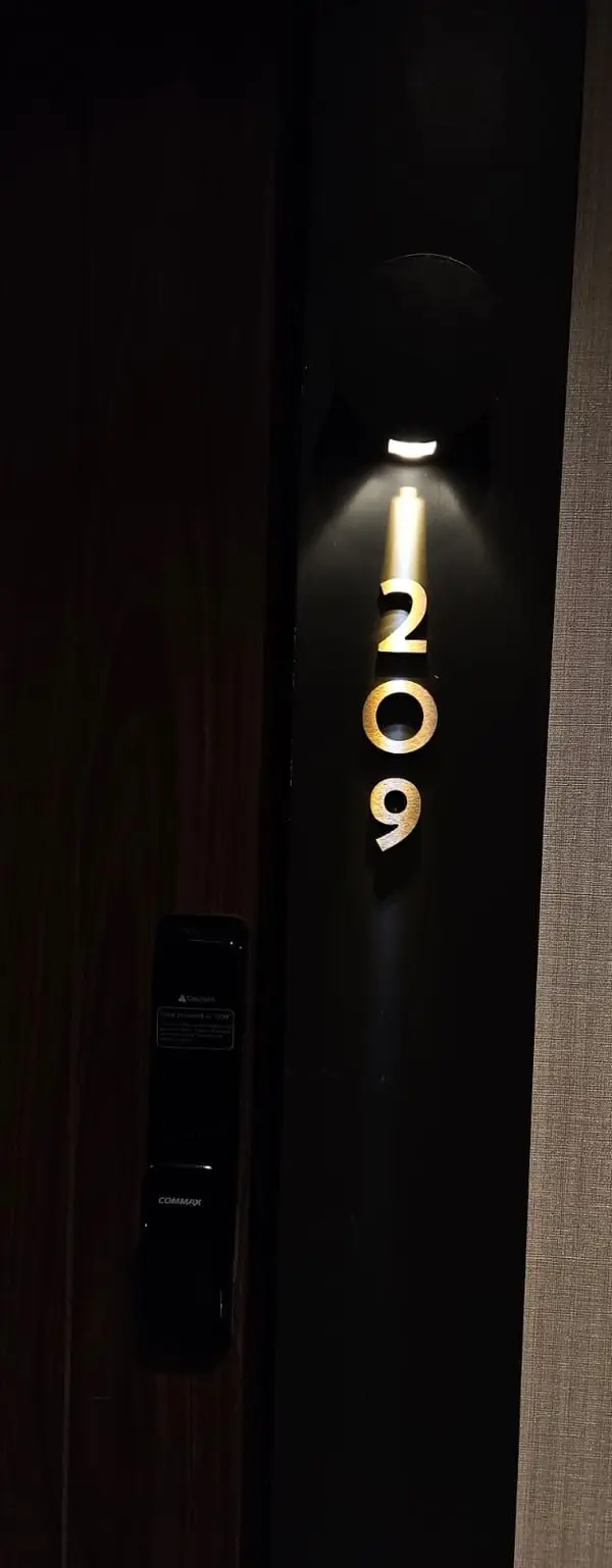 201 Brock ST S #209, Whitby, ON L1N 4K2