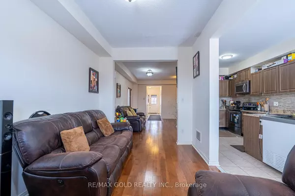 Brampton, ON L6Z 0G4,14 Gulfbrook CIR