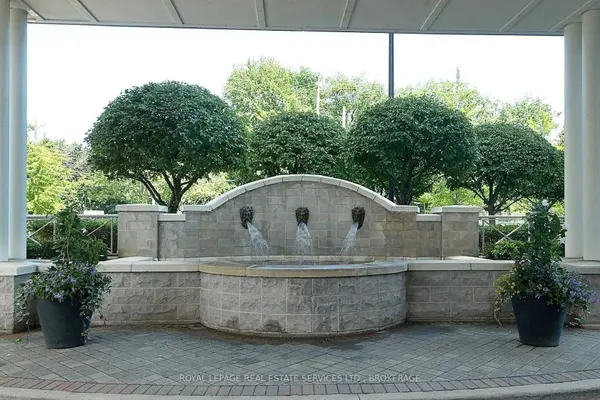 1 Aberfoyle CRES #1109, Toronto W08, ON M8X 2X8