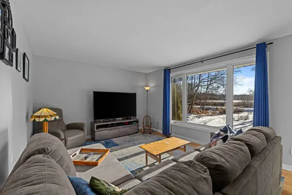 1100 Listowel Line, Selwyn, ON K0L 1T0