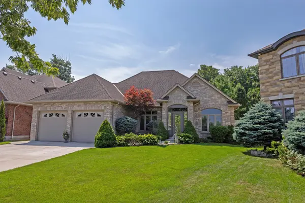 2285 Lilac AVE, London South, ON N6K 5E1