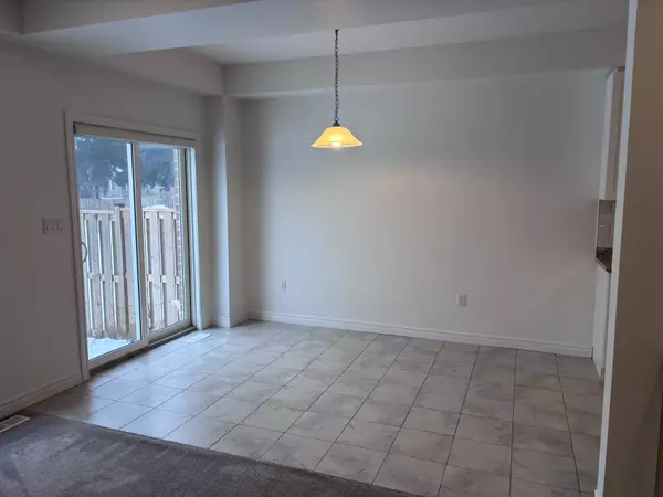 Hamilton, ON L9K 0J9,24 Garlent AVE