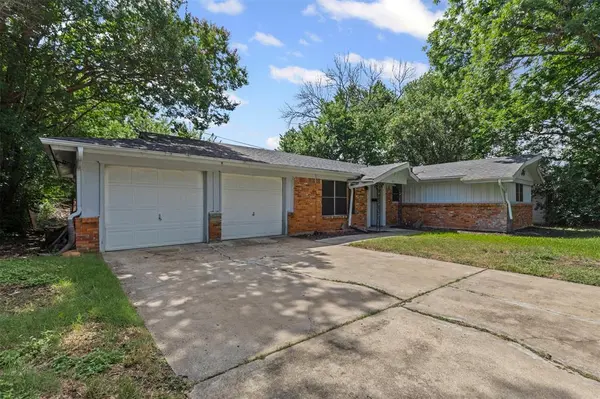 3312 Henry Drive, Richland Hills, TX 76118