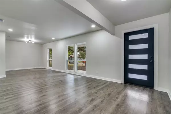 Dallas, TX 75228,11335 Drummond Circle