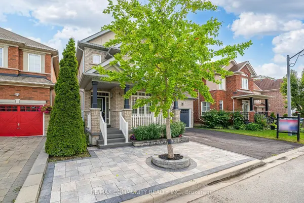 7 Cragg CRES, Ajax, ON L1T 0E4