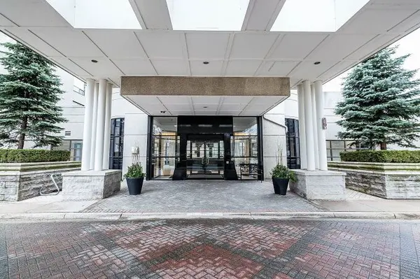 1 Aberfoyle CRES #1109, Toronto W08, ON M8X 2X8