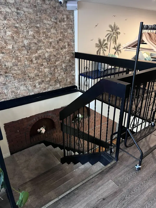 1157 St Clair AVE W, Toronto W03, ON M6E 1B2