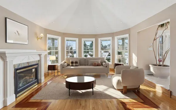 15 Royal York CT, Brant, ON N0E 1N0