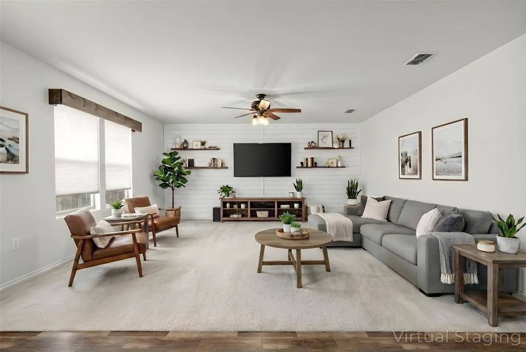 1305 Vernon Drive, Aubrey, TX 76227