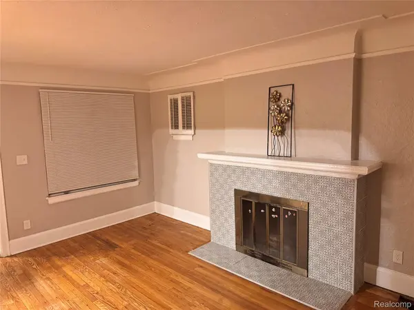 16574 WARD ST, Detroit, MI 48235