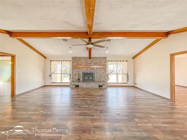 5061 COUNTY ROAD 146, Stamford, TX 79553