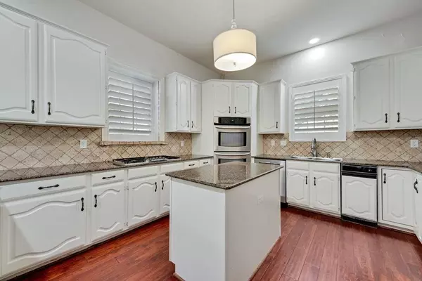 Southlake, TX 76092,806 Shadow Glen Drive