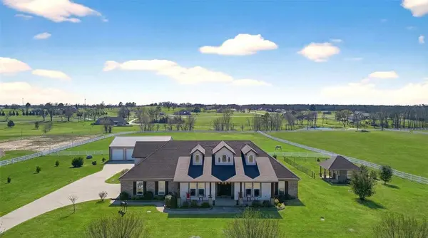 23151 Champion Drive, Lindale, TX 75771