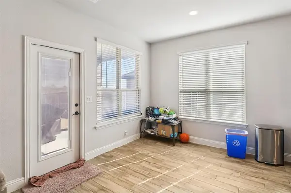 305 White Tail Lane, Alvarado, TX 76009