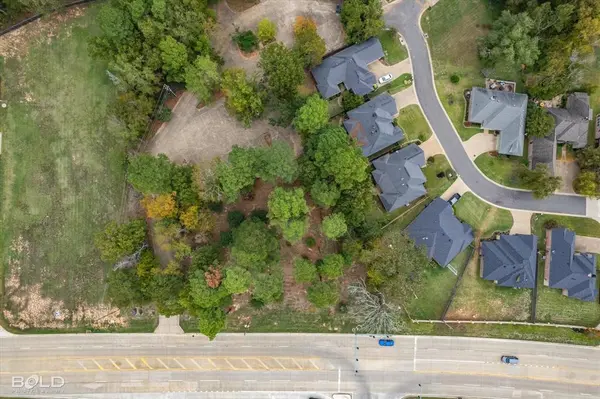 9449 Ellerbe, Shreveport, LA 71106