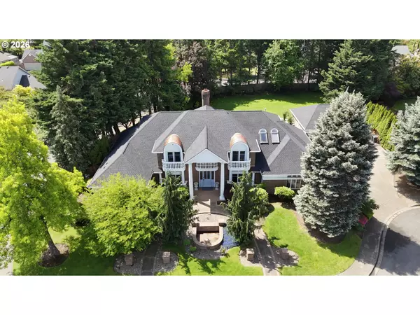 1564 REGENCY DR, Eugene, OR 97401