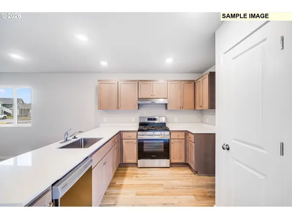 Veneta, OR 97487,25249 TANGLEWOOD WAY