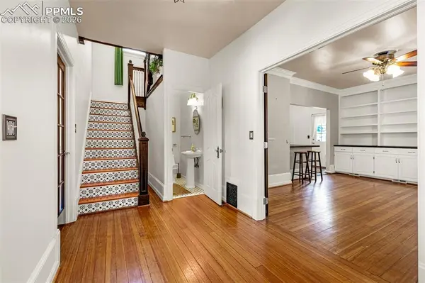 806 E Platte AVE, Colorado Springs, CO 80903