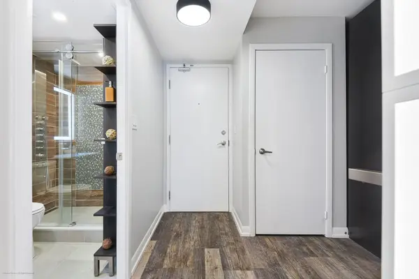 600 Fleet ST #2608, Toronto C01, ON M5V 1B7