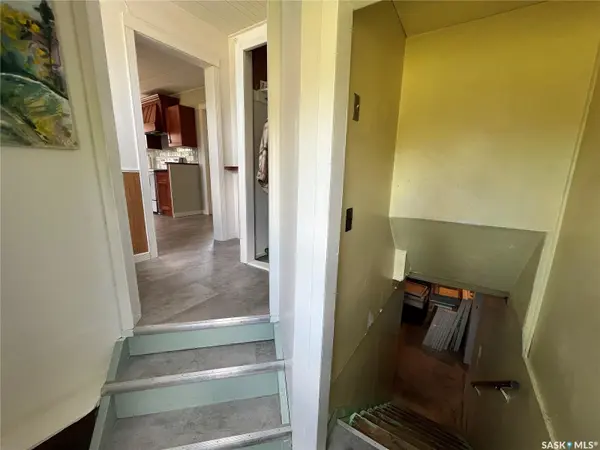 307 1st AVENUE, St. Walburg, SK S0M 2T0