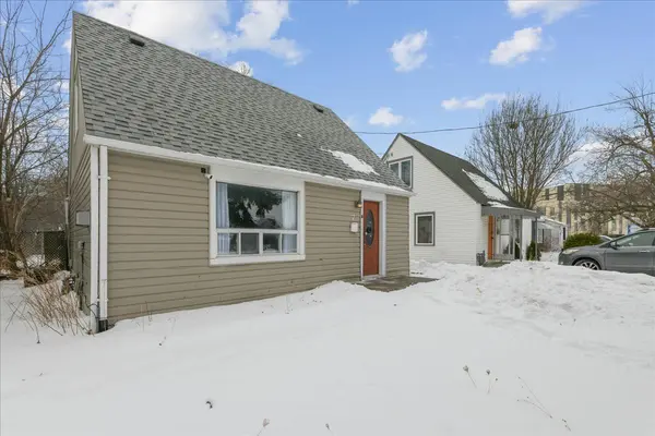 Brampton, ON L6W 1X5,7 Eastern AVE