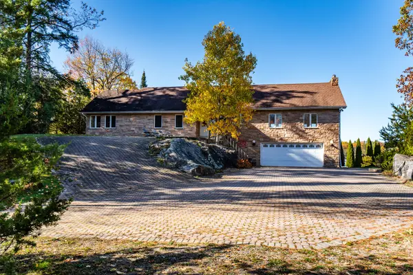 804 Kings Farm RD, Georgian Bay, ON L0K 1S0