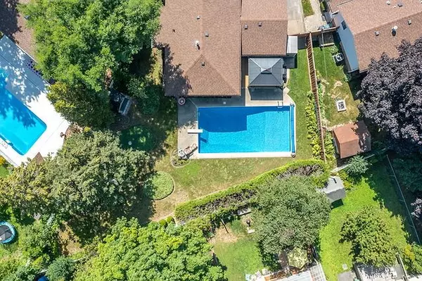 Guelph, ON N1E 1A1,26 Vista TER