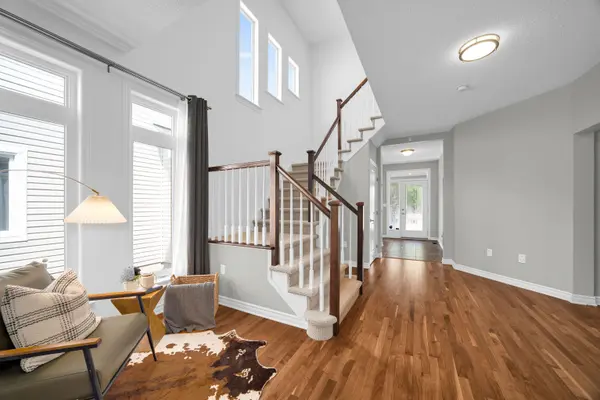 514 Carina CRES, Barrhaven, ON K2J 0Z4