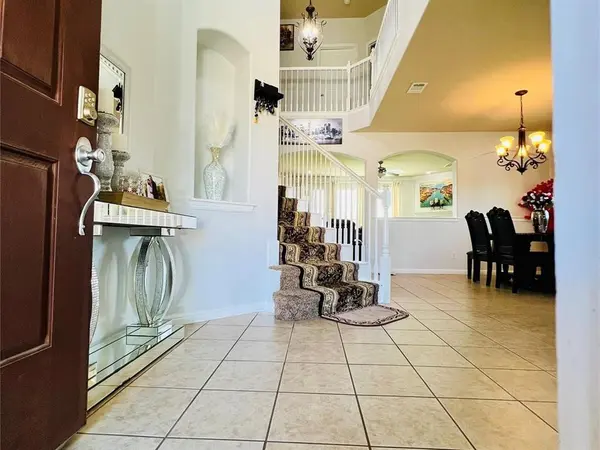 5900 Paddlefish Drive, Fort Worth, TX 76179