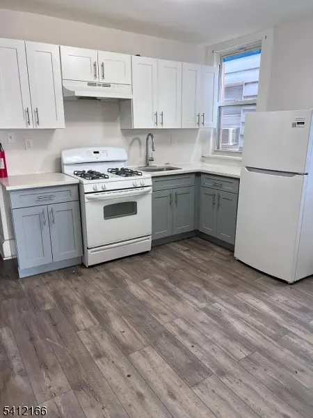 87 Graham Ave, Paterson City, NJ 07524