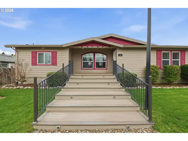 1282 E 3RD ST #59, Lafayette, OR 97127