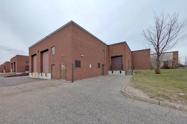 Toronto W10, ON M9V 4A8,20 Baywood RD #1-2