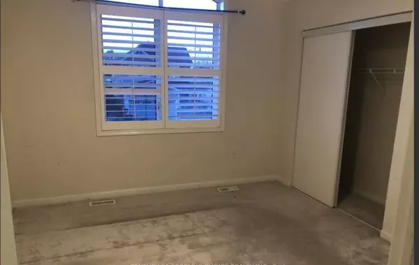 Brampton, ON L7A 0T5,74 Veterans DR