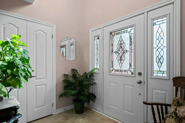 21 Kanvers WAY, Greater Napanee, ON K7R 3X6