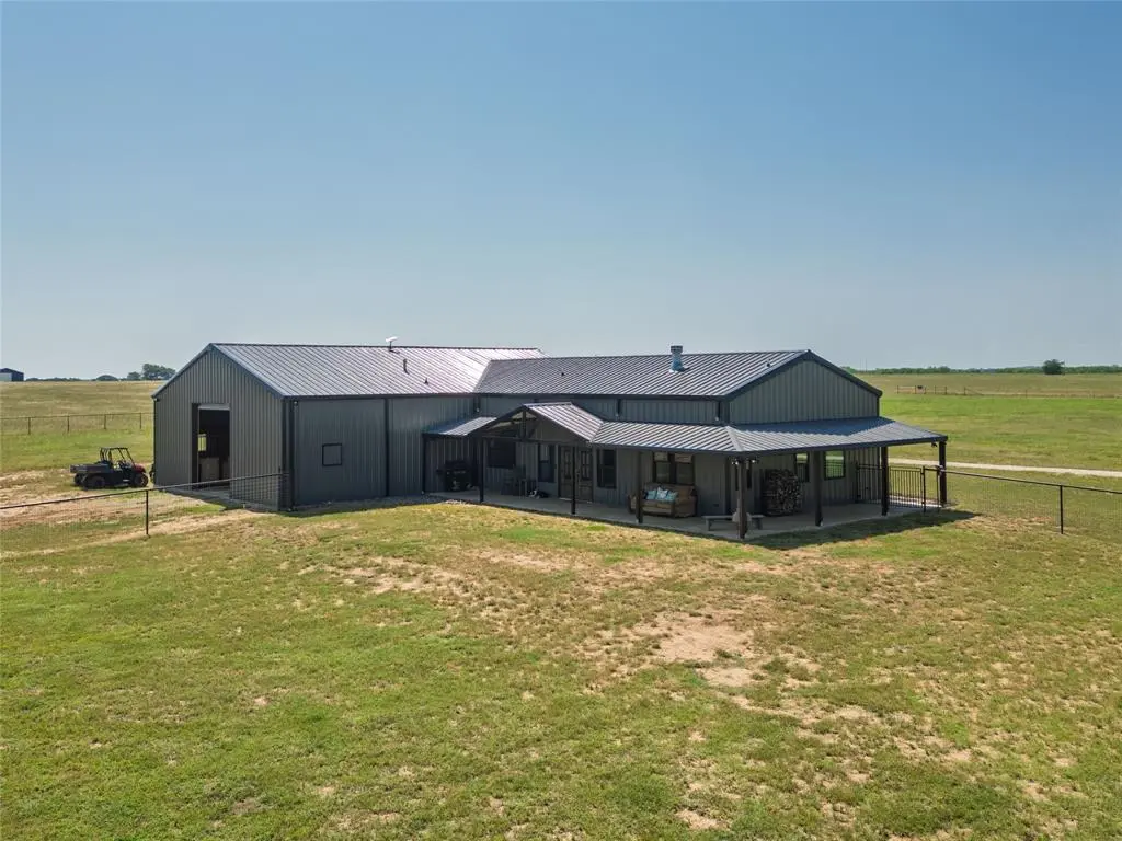 5543 Gray Road, Nocona, TX 76255