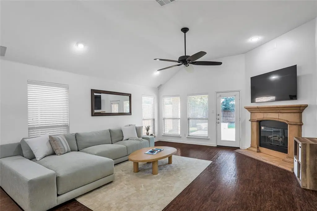 10409 Flat Creek Trail, Mckinney, TX 75072