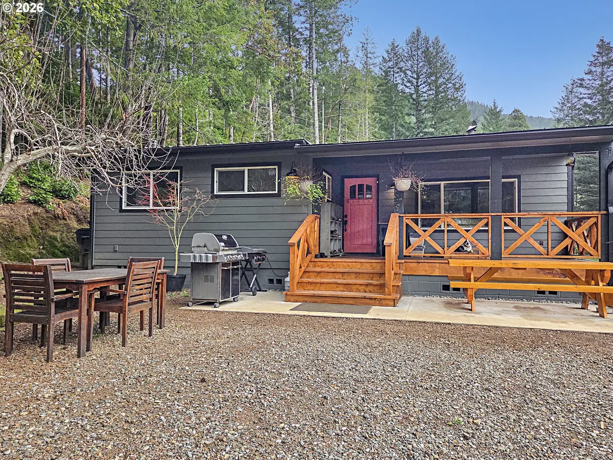 95725 ONYX ST, Gold Beach, OR 97444