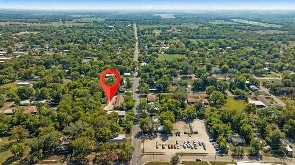 Clarksville, TX 75426,401 S Donoho Street