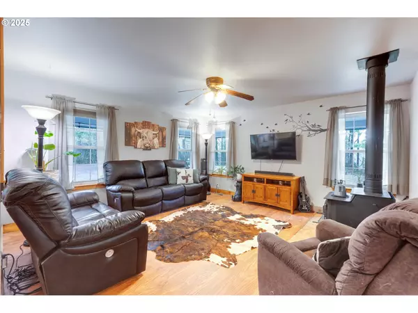 Winlock, WA 98596,113 GARDEN LN