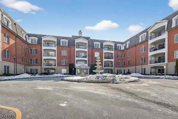 315 Regency Pl, Woodbridge Twp., NJ 07095