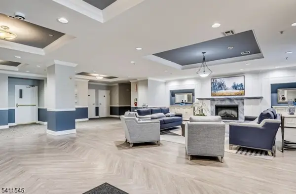 315 Regency Pl, Woodbridge Twp., NJ 07095