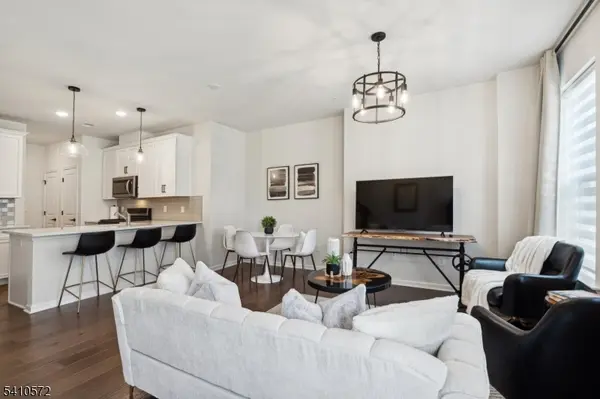 4 Sadie Cir Unit 4104 #4104, Union Twp., NJ 07083