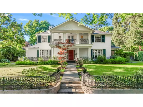 629 SE SAINT ANDREWS DR, Portland, OR 97202