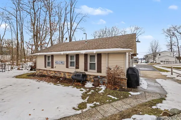 50389 E Lake Shore DR, Silver Creek Twp, MI 49047
