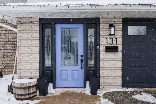 Collingwood, ON L9Y 3Y4,131 Albert ST