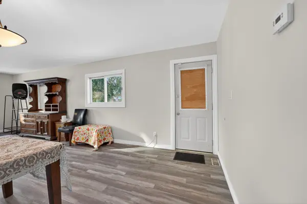 195 VICTORIA AVE, Gananoque, ON K7G 2S2